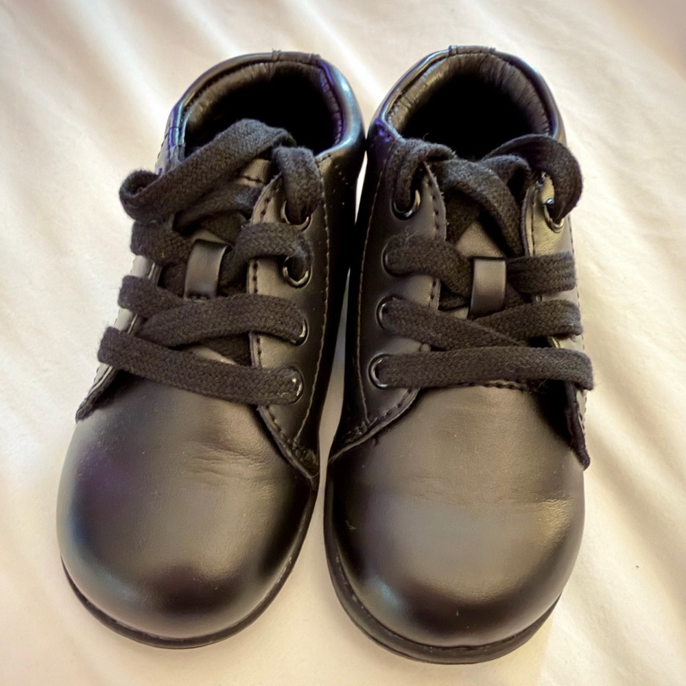 Stride Rite Black Leather Toddler Sneakers - Sz 6.5W
